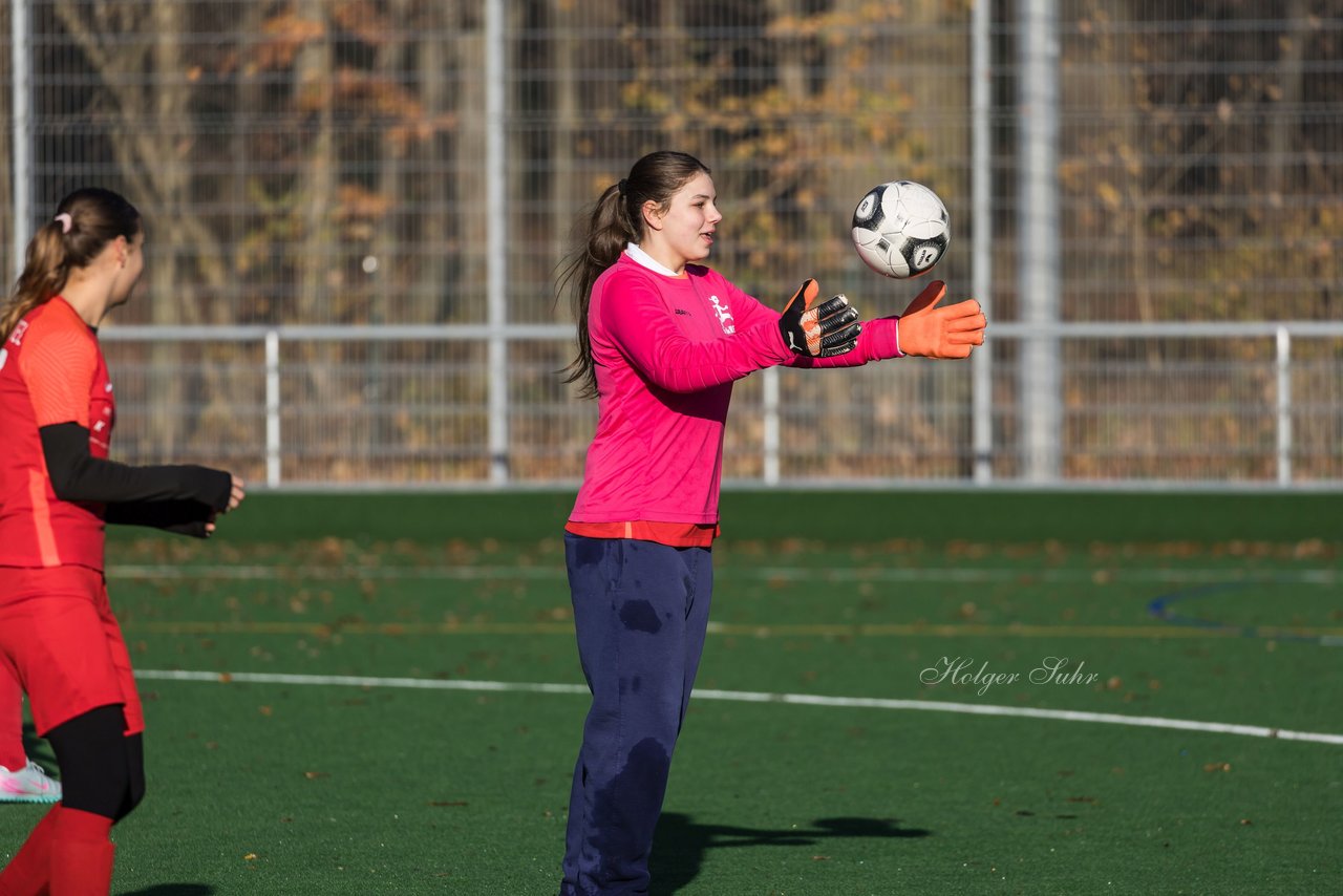 Bild 88 - wBJ VfL Pinneberg2 - Eimsbuttler TV 3 : Ergebnis: 5:0